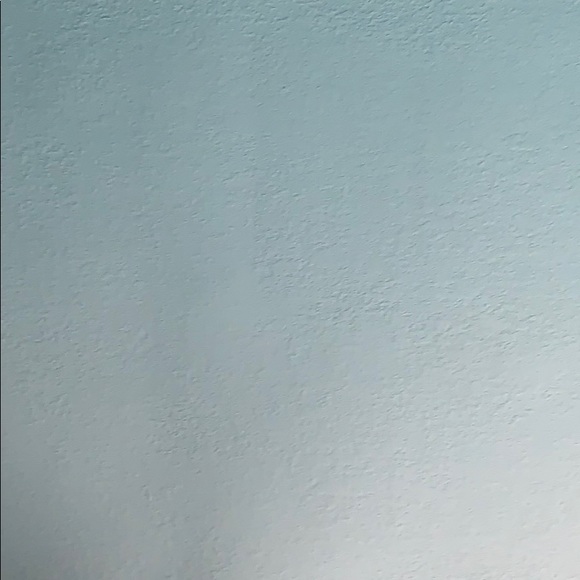 Meet your Posher, Anna - Picture 1 of 1